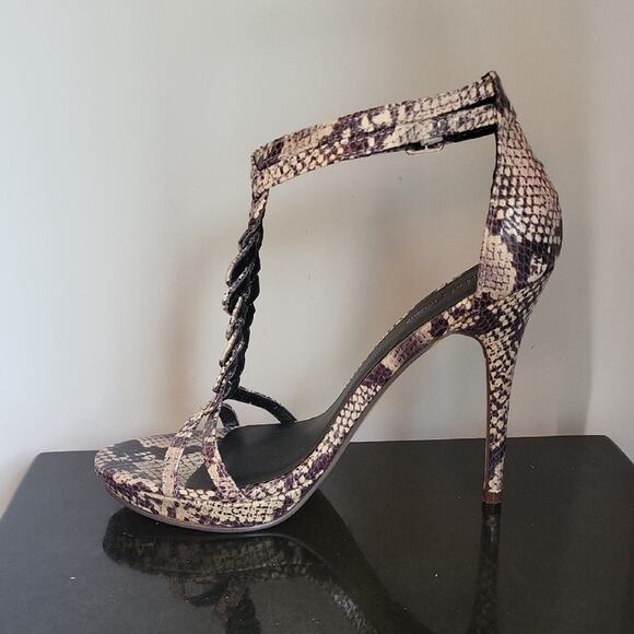 Michael Antonio Brown and Cream Snakeskin 5" High Heeled Sandals Size 8.5 - Picture 13 of 15